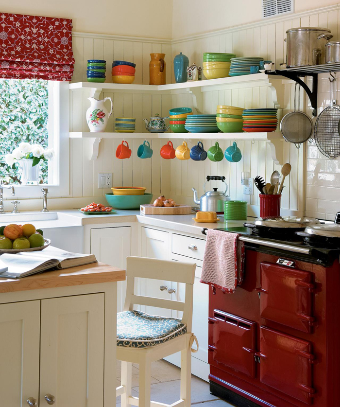 4 kitchen designs that work for your small space